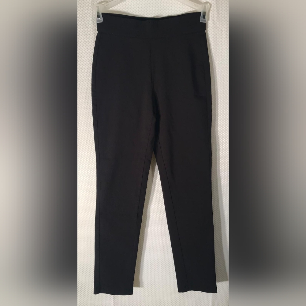 WHO WHAT WEAR Women's Black Pants zize 2 Made In China used like new